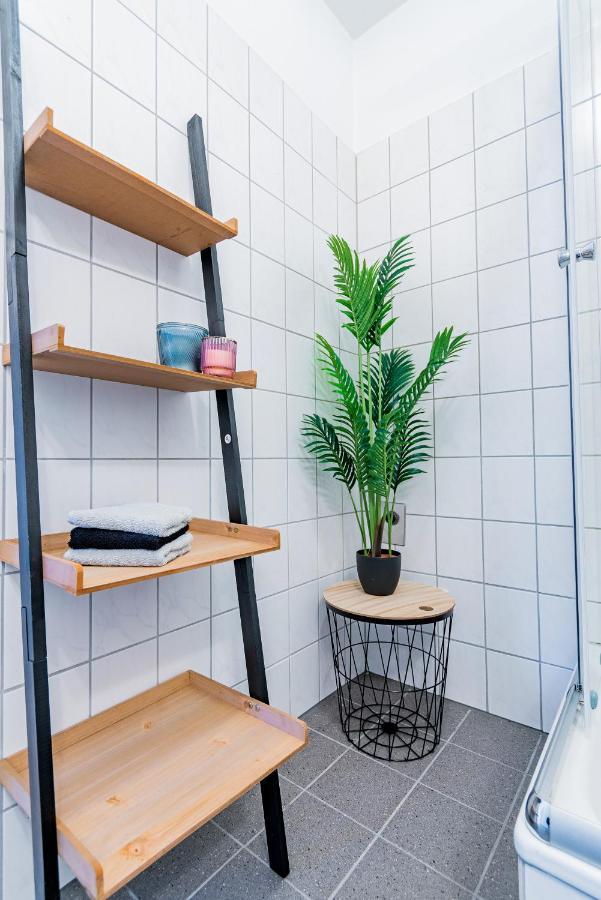 Helles Apartment In Top-Lage Mit Parkplatz Magdeburk Exteriér fotografie